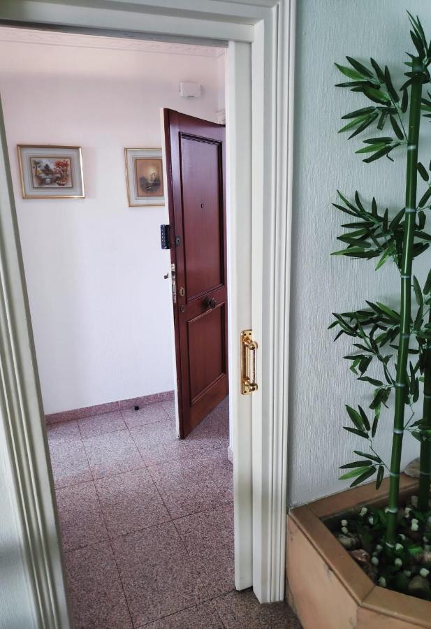 Piso Antonio Cano Almería Esterno foto